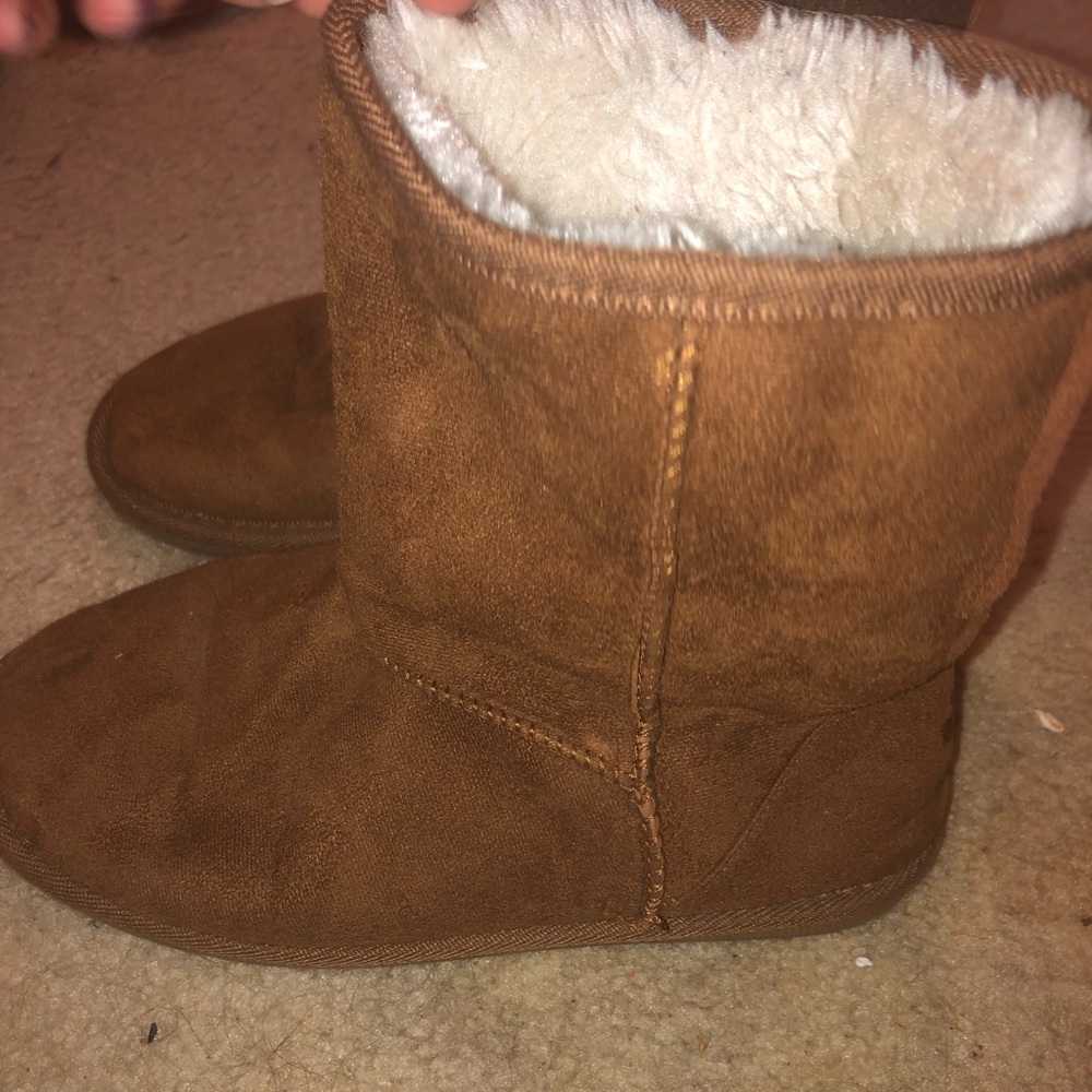 Dawgs brown boots